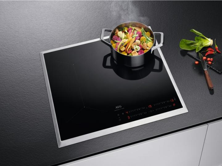 Image du produit AEG IKB64431XB