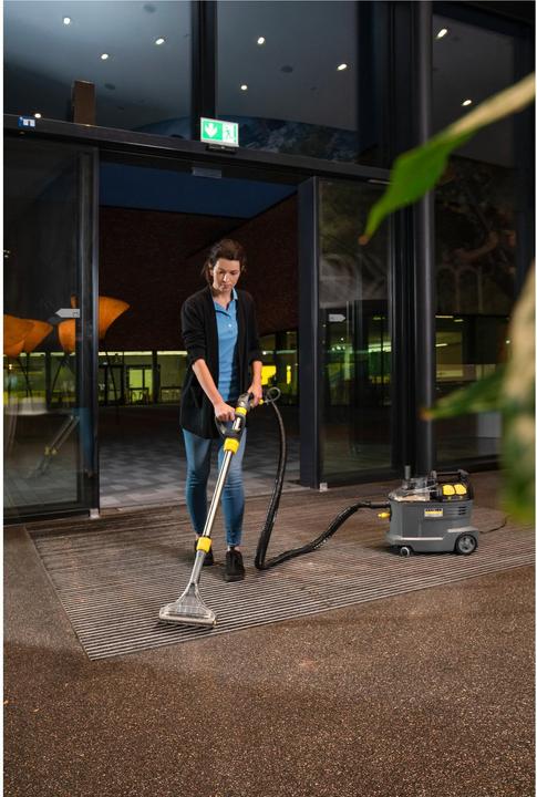 Immagine prodotto Kärcher Professional Puzzi 8/1 Adv (Aspirapolvere a umido e a secco)