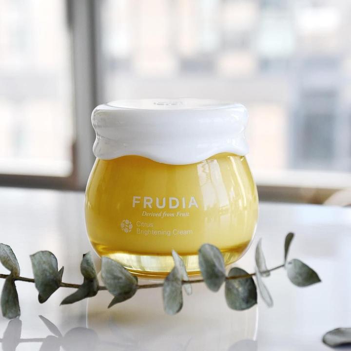 Actual product image Frudia Citrus Brightening Cream 55 g (55 ml)
