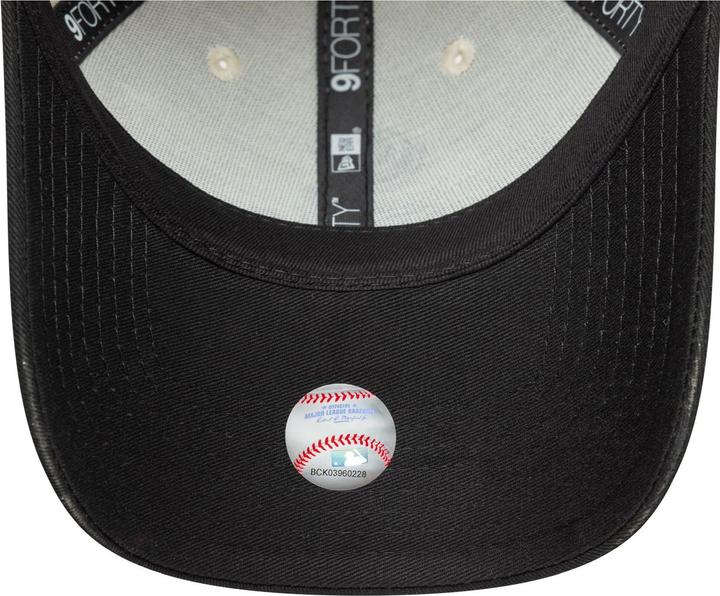Actual product image New Era Chicago White Sox 9FORTY baseball cap (One size)