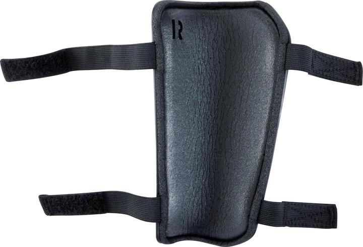 Actual product image Kipsta shinguards essential 100 ad 340201 (L)