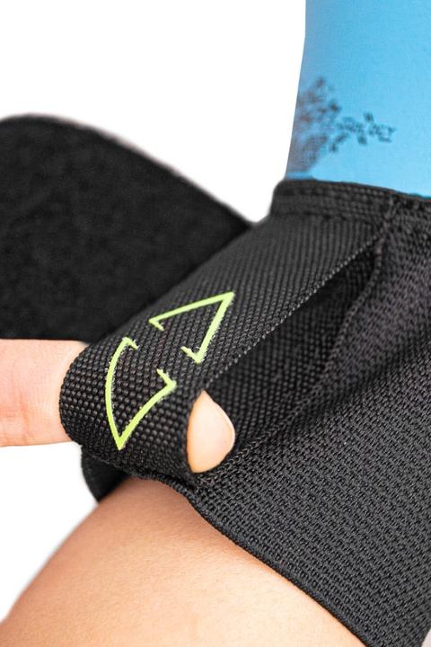 Actual product image Reusch Attract Aqua (9)