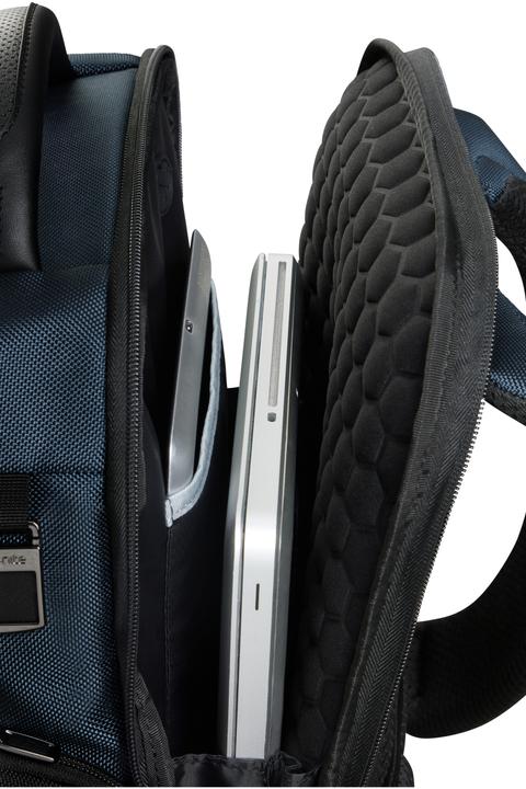 Actual product image Samsonite Pro-DLX 6 Backpack Underseater 15.6" (26.50 l)
