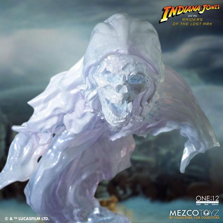 Image du produit Mezco Toys Indiana Jones figurine 1/12 Major Toht and Ark of the Covenant Deluxe Boxed Set 16 cm