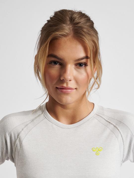 Actual product image hummel Gg12 Training Seamless S/S Woman (L)