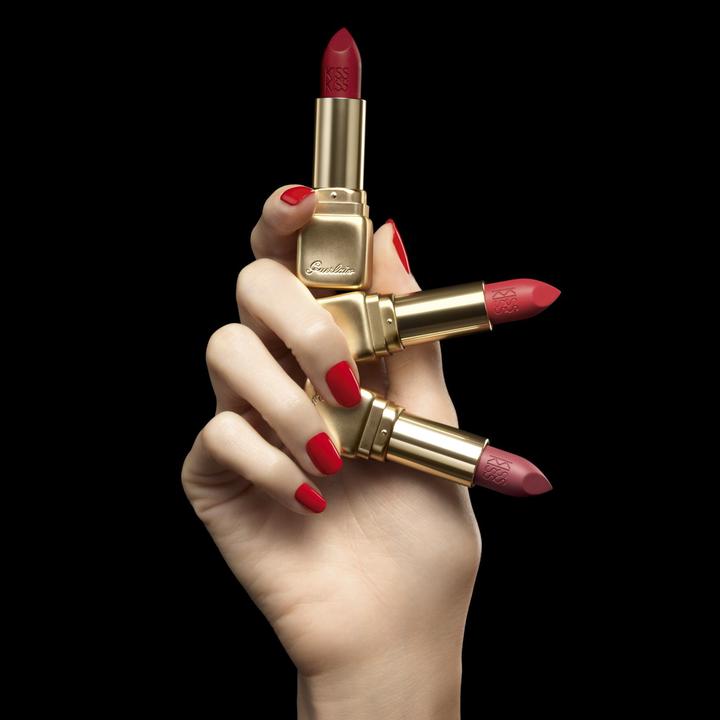 Produktbild Guerlain KissKiss Matte (M330 Spicy Burgundy)