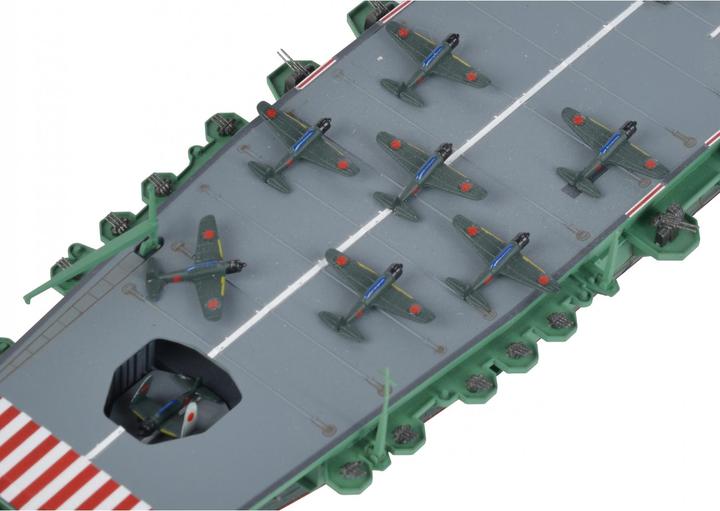 Actual product image Tamiya 1:700 JPN Shinano Aircraft Carrier WL