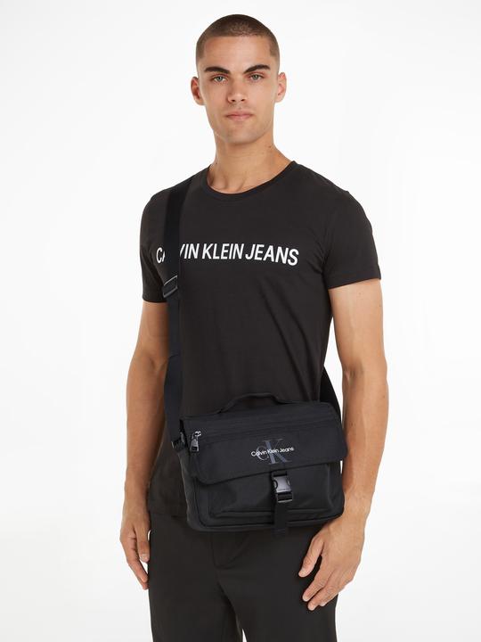 Actual product image Calvin Klein Sport Essentials Messenger29 M