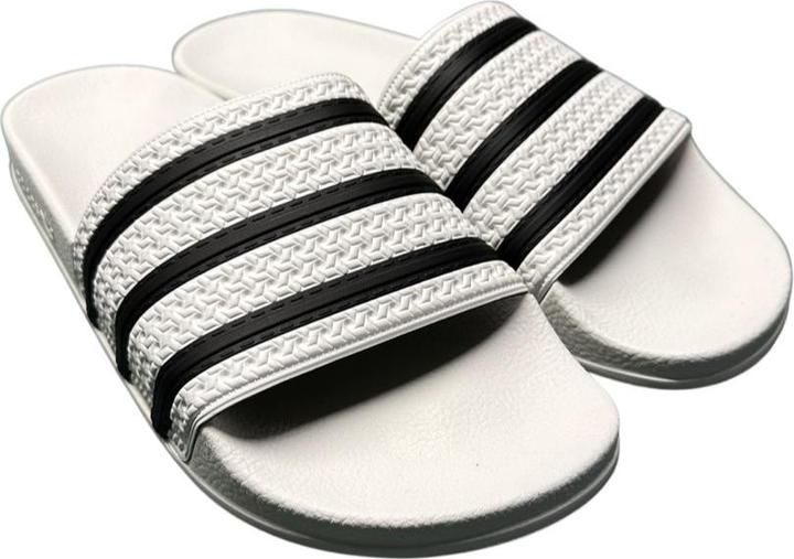 Actual product image adidas Adilette (39 1/3)