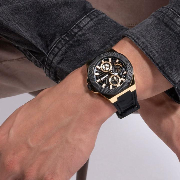 Actual product image Guess GW0577G2 Mens Front Runner 44mm 5ATM Watch (Sports watch, 44 mm)