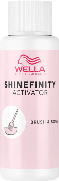 Immagine prodotto Wella Shinefinity - Attivatore a pennello e attivatore a ciotola 2%.