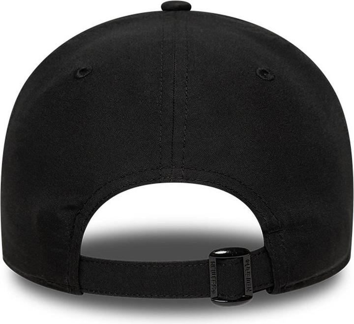 Actual product image New Era 9Forty Strap Cap - Flawless New York Yankees Schwarz