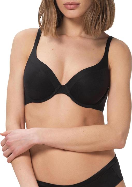 Actual product image Triumph Body Make-up Soft Touch underwired bra (Single pack, 80 D)
