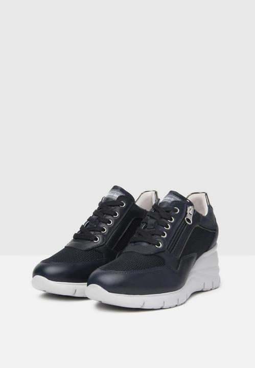Actual product image Nero Giardini Agosta (38)