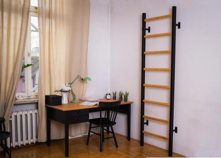Actual product image BenchK Wall shelf system 210B