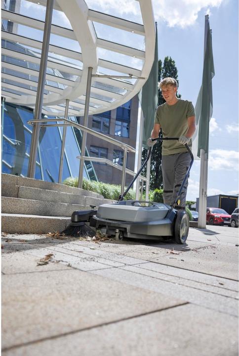 Actual product image Kärcher Professional KM 70/20 C