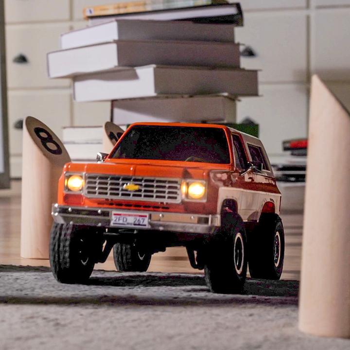 Actual product image FMS Chevrolet K5 Blazer 1:24 orange - RTR 2.4GHz (RTR Ready-to-Run)