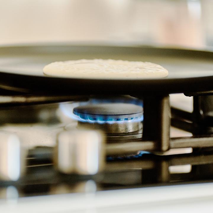 Actual product image Relaxdays Crepe pan (25.50 cm, Crêpe pan, Cast aluminium)