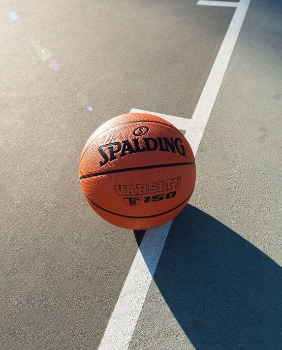 Actual product image Spalding Varsity TF-150 (6)