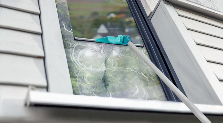 Actual product image Leifheit Window squeegee (1 pcs.)