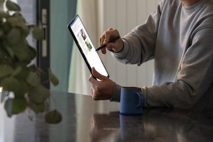Produktbild Microsoft Surface Pro X (3G, 13", 512 GB, Black)