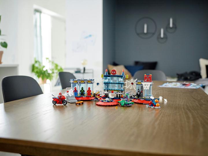 Produktbild LEGO Angriff auf Spider-Mans Versteck (76175, LEGO Marvel)