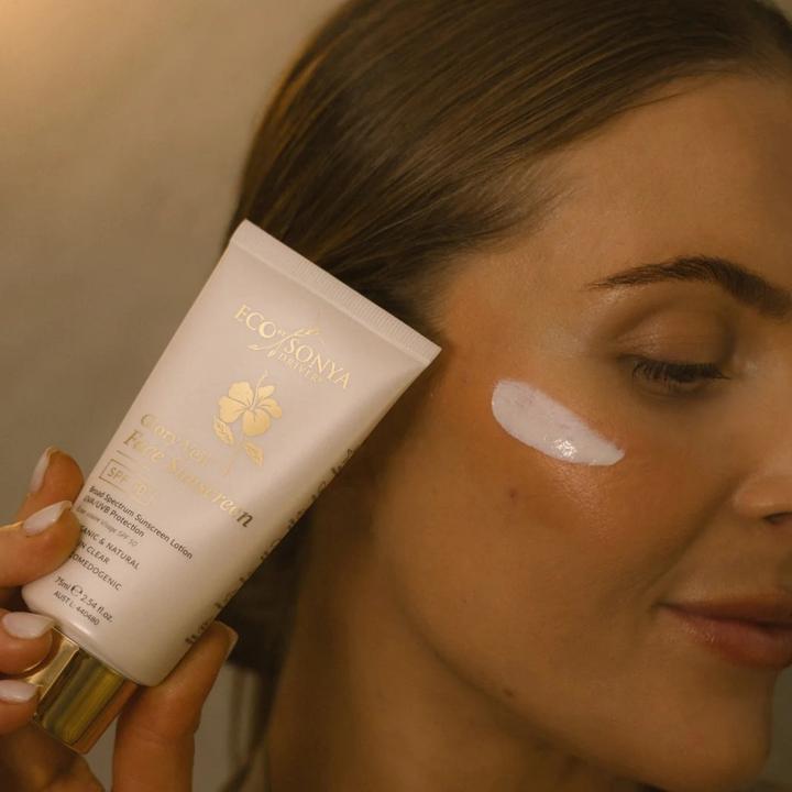 Immagine prodotto Eco by Sonya Glory Veil Face Sunscreen Lotion (Crema solare, SPF 50)