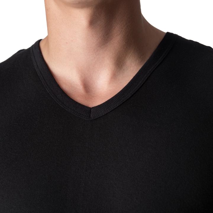 Actual product image Black Snake 4 Pack Classic (L)