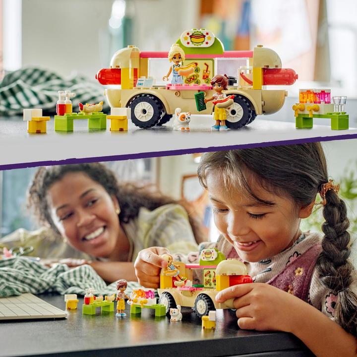 Actual product image LEGO 42633 Hotdog Truck (42633, LEGO Friends)