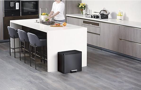 Produktbild EKO Treteimer EcoCasa III 15+15L schwarz (30 l)