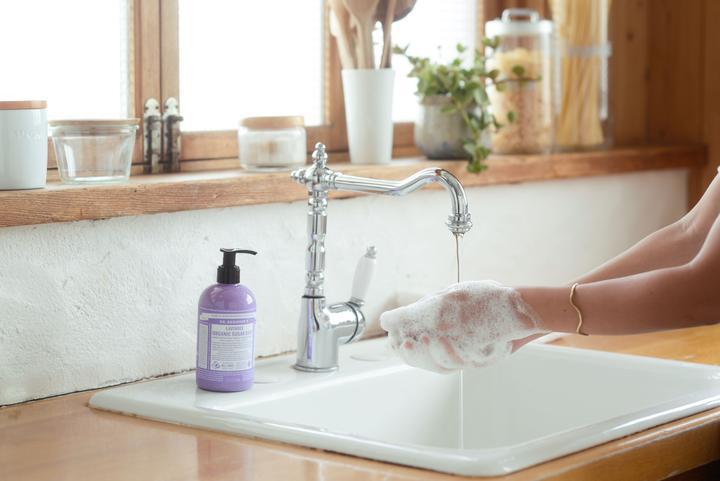 Actual product image Dr. Bronner's sugar soap (Liquid soap, 355 ml)