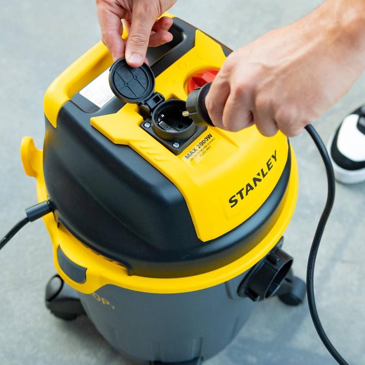 Actual product image Stanley 25 L Wet Dry Vacuum Cleaner SXVC25PTDE (Wet dry vacuum cleaner)