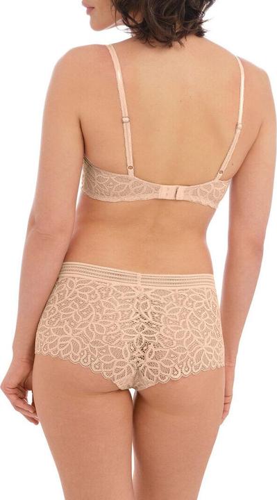 Actual product image Wacoal 's underwired plunge bra raffine (95 B)