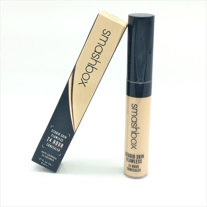 Produktbild Smashbox Studio Skin Flawless 24 Hour Concealer Light Medium Warm Olive Light Cool 0.27 Fl Oz (Light Medium Warm Olive Light Cool)