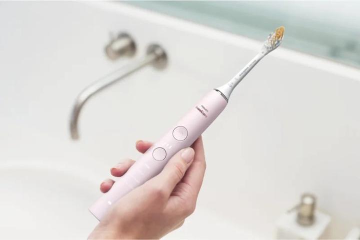 Actual product image Philips Sonicare HX9911/21 (Sonic toothbrush)