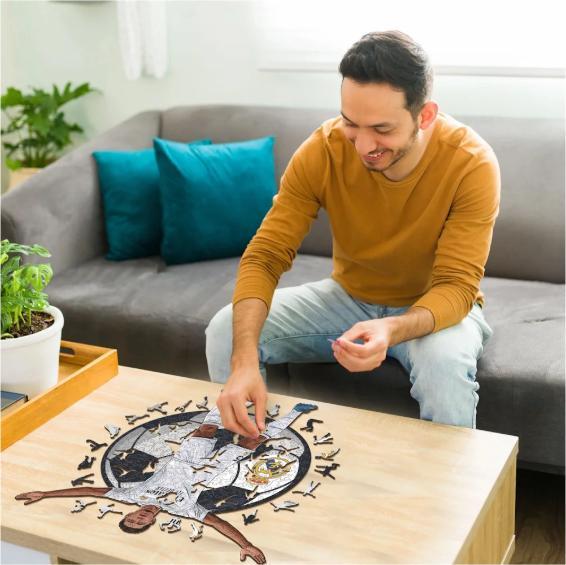 Produktbild Iconic Jude Bellingham - Real Madrid - Holz Puzzle Grösse M (270 Teile) (270 Teile)