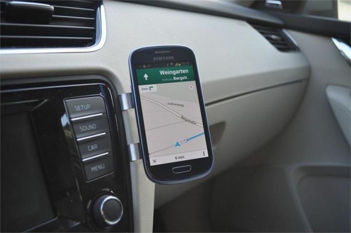 Immagine prodotto EasyMount Supporto universale classico per cellulare da auto - Nero