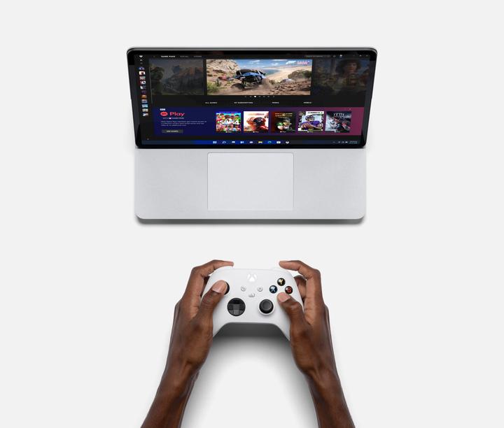 Immagine prodotto Microsoft Surface Laptop Studio (14.40", Intel Core i7-11370H, 16 GB, 512 GB, DE)