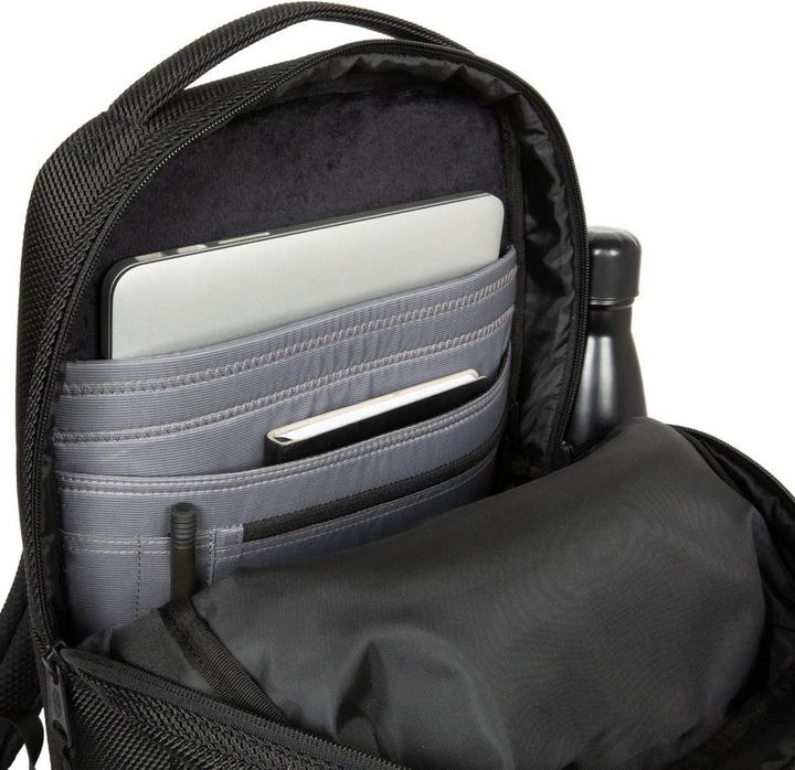 Actual product image Eastpak TecumCNNCT Coat (20 l)