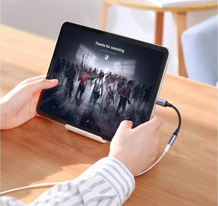 Produktbild Ugreen USB-C zu 3.5mm Buchse Adapter mit DAC Chip (USB Typ C, 3.5mm Klinke)
