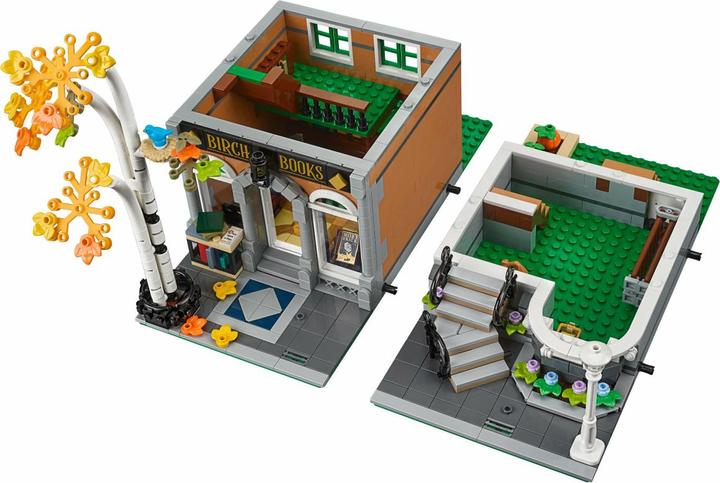 Actual product image LEGO bookshop (10270, LEGO Creator Expert, LEGO Rare Sets)