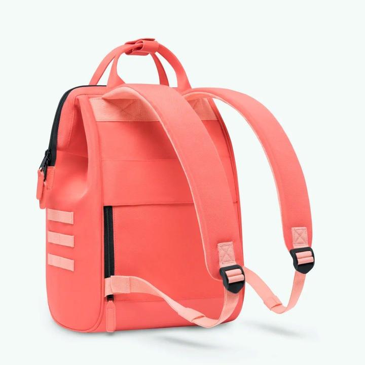 Actual product image Cabaia Rose Medium Size