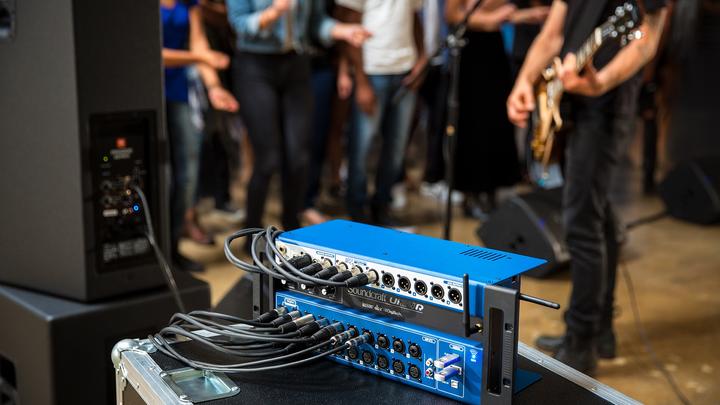 Produktbild Soundcraft Ui24R (Studio- und Livemixer)