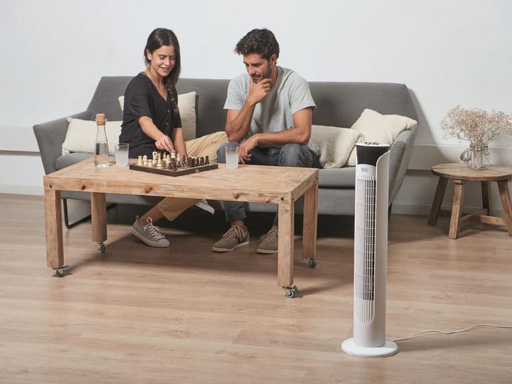 Actual product image Black & Decker Black+Decker BXEFT47E Tower fan, 45, plastic, white (57.59 dB)