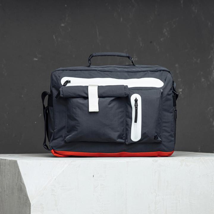 Actual product image Newfeel Backenger
