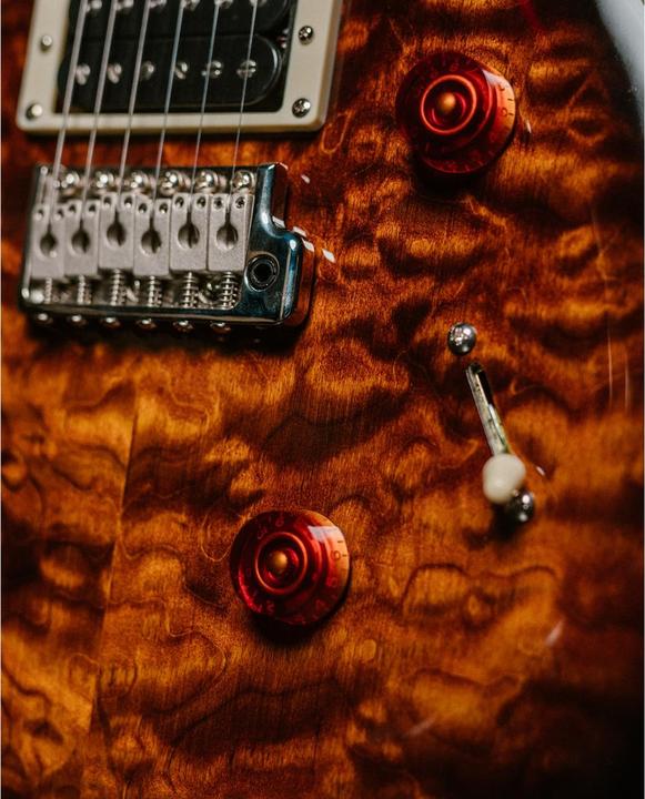 Produktbild PRS SE Custom 24 Quilt (E-Gitarre, Mahagoni, Ebenholz, Ahorn)