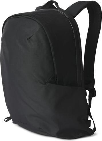 Actual product image Moment Everything (17 l)