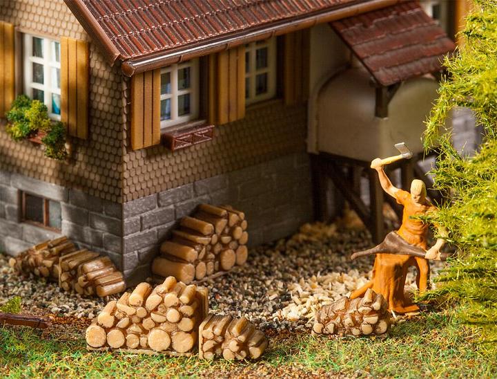 Produktbild Faller 6 Kleine Brennholzstapel