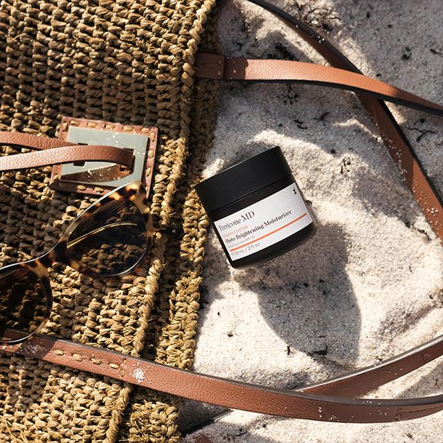 Actual product image Perricone MD Vitamin C Ester Photo-Brightening Moisturizer Broad Spectrum SPF 30 (59 ml, Day cream, SPF 30)
