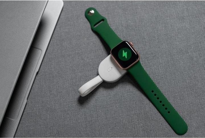 Produktbild Forcell Powerbank F-ENERGY Mini Power Watch powerbank 1A 2,5W 1200 mAh weiss (1200 mAh)